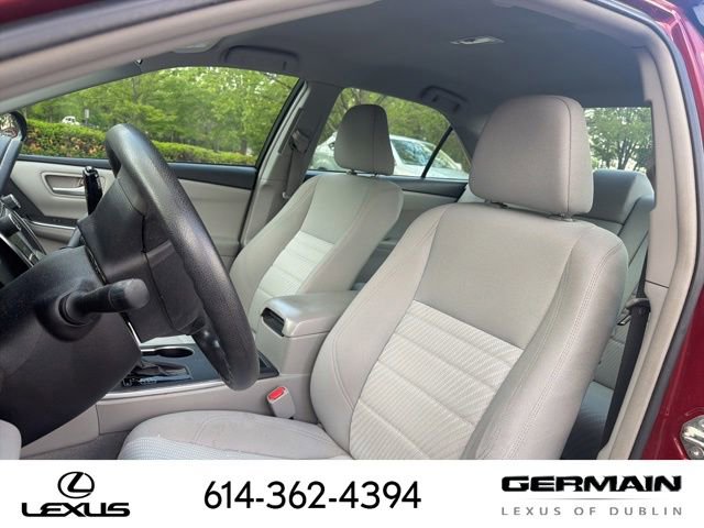 Used 2016 Toyota Camry LE FWD image 16