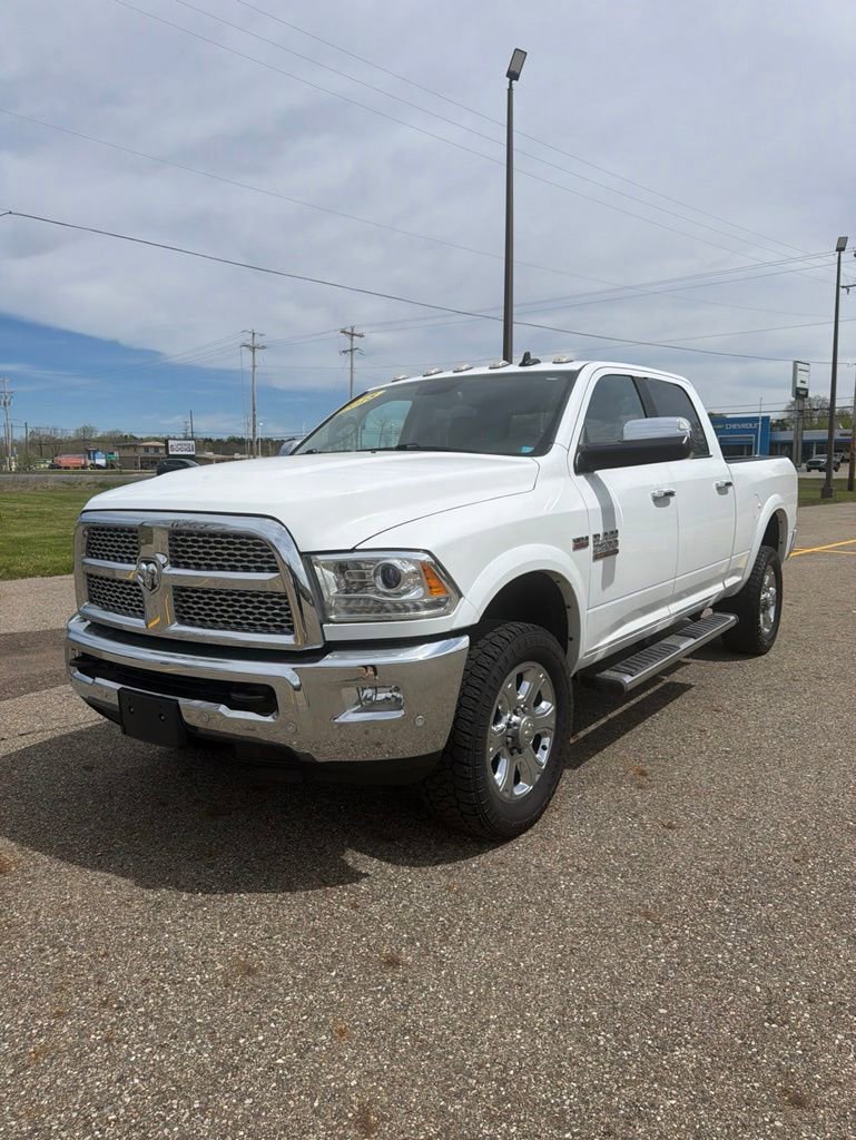 Used 2018 RAM 2500 Laramie w/ Convenience Group AWD/4WD image 1