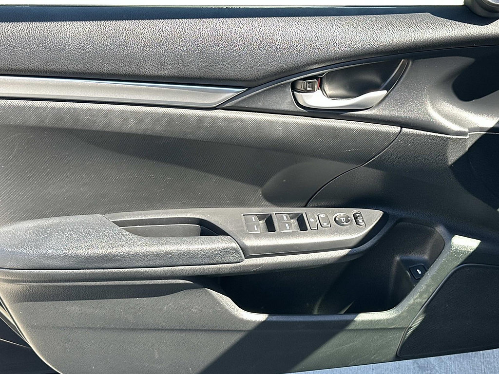 Used 2020 Honda Civic Sport image 14