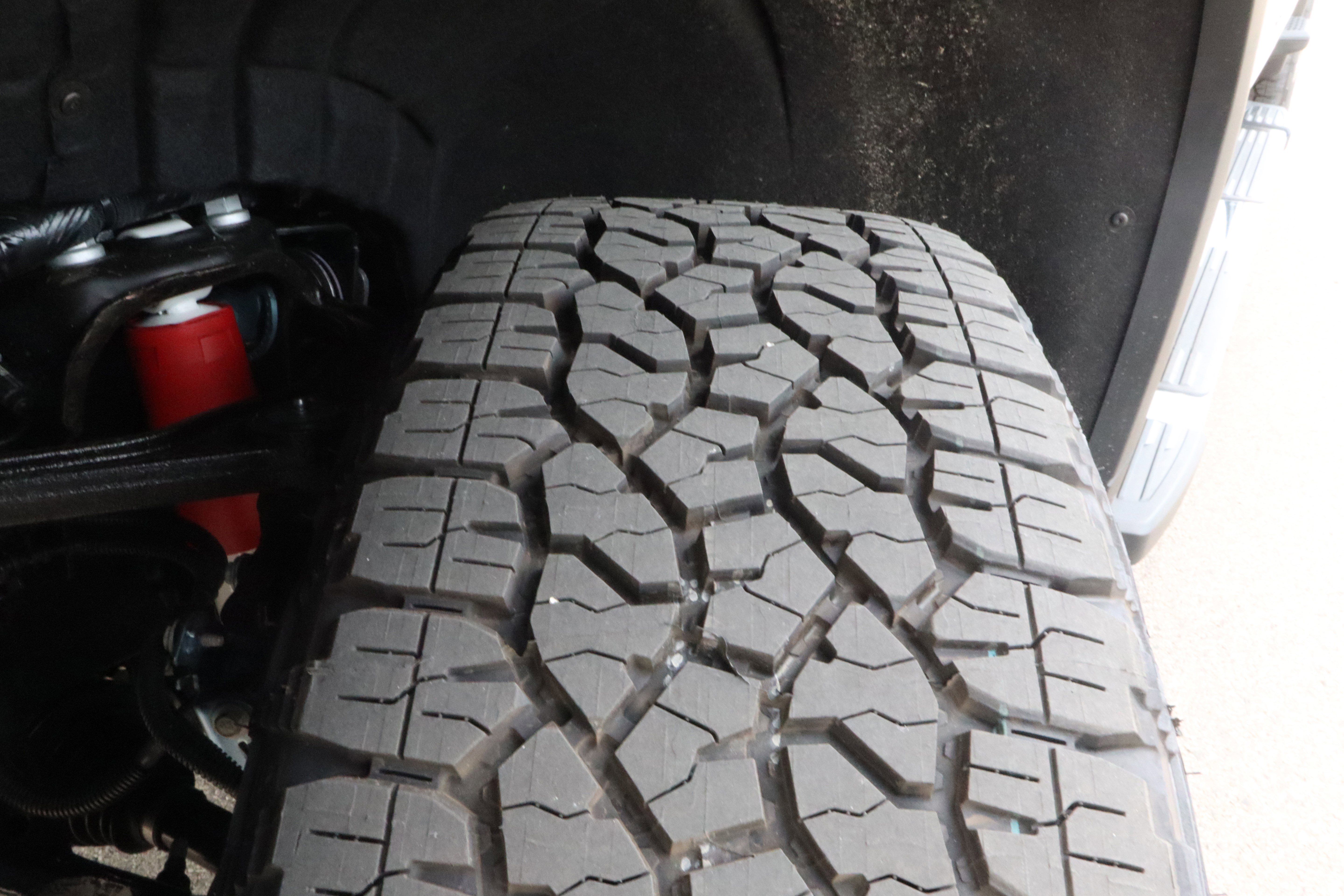 New 2025 GMC Sierra 3500 SLT w/ SLT Premium Package image 17