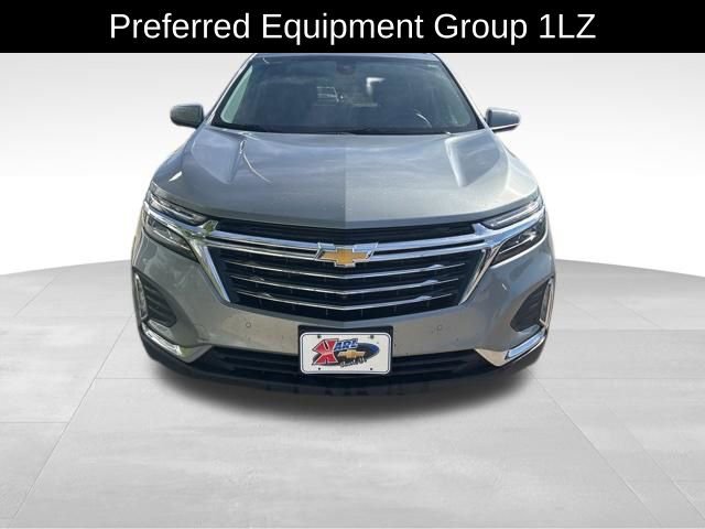 Used 2023 Chevrolet Equinox Premier FWD image 2