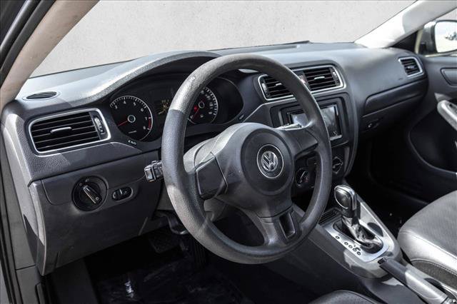Used 2014 Volkswagen Jetta SE FWD image 10