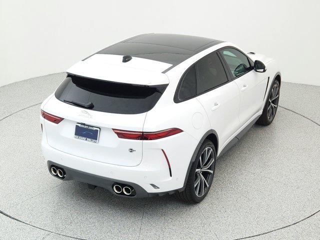 Certified 2026 Jaguar F-PACE SVR AWD/4WD image 14