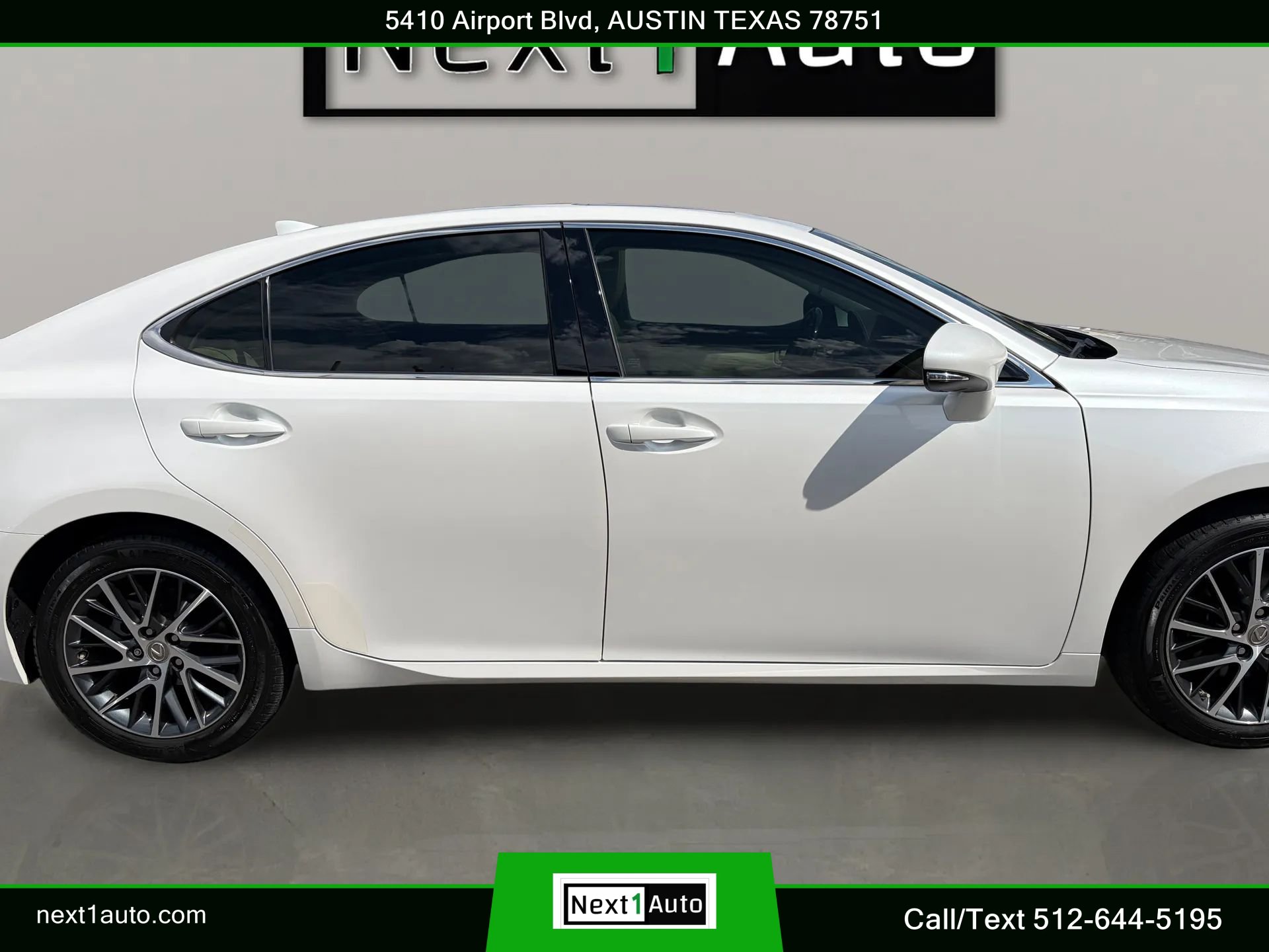 Used 2018 Lexus ES 350 w/ Luxury Package w/Wood Trim FWD image 6