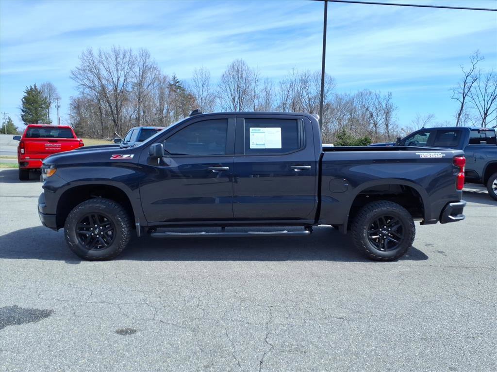 Used 2024 Chevrolet Silverado 1500 Custom Trail Boss AWD/4WD image 7