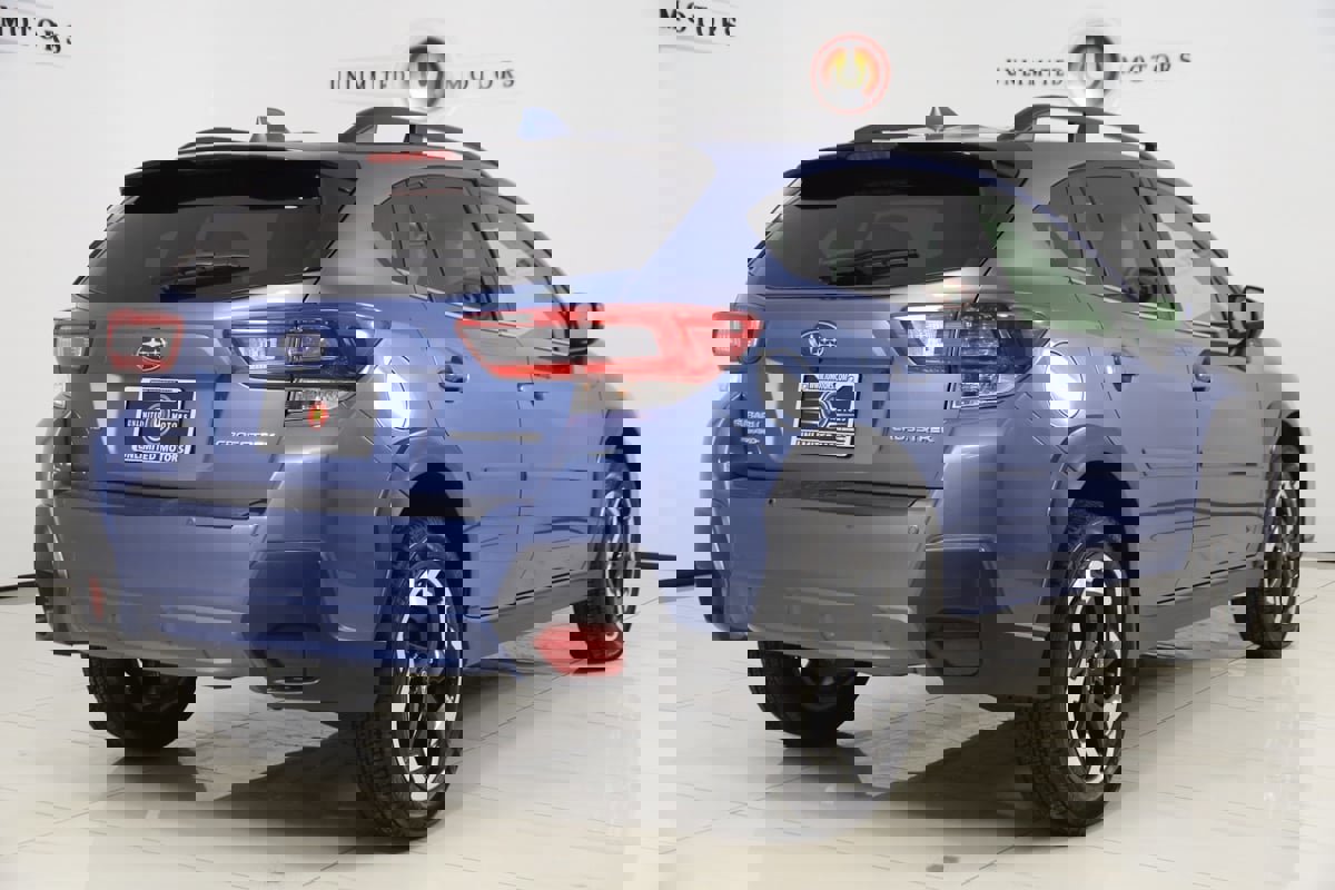 Used 2022 Subaru Crosstrek 2.5i Limited image 3