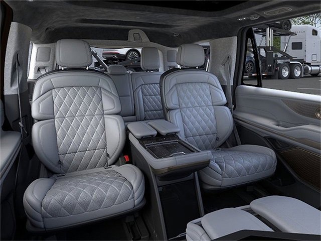 New 2026 Lincoln Navigator Black Label image 11