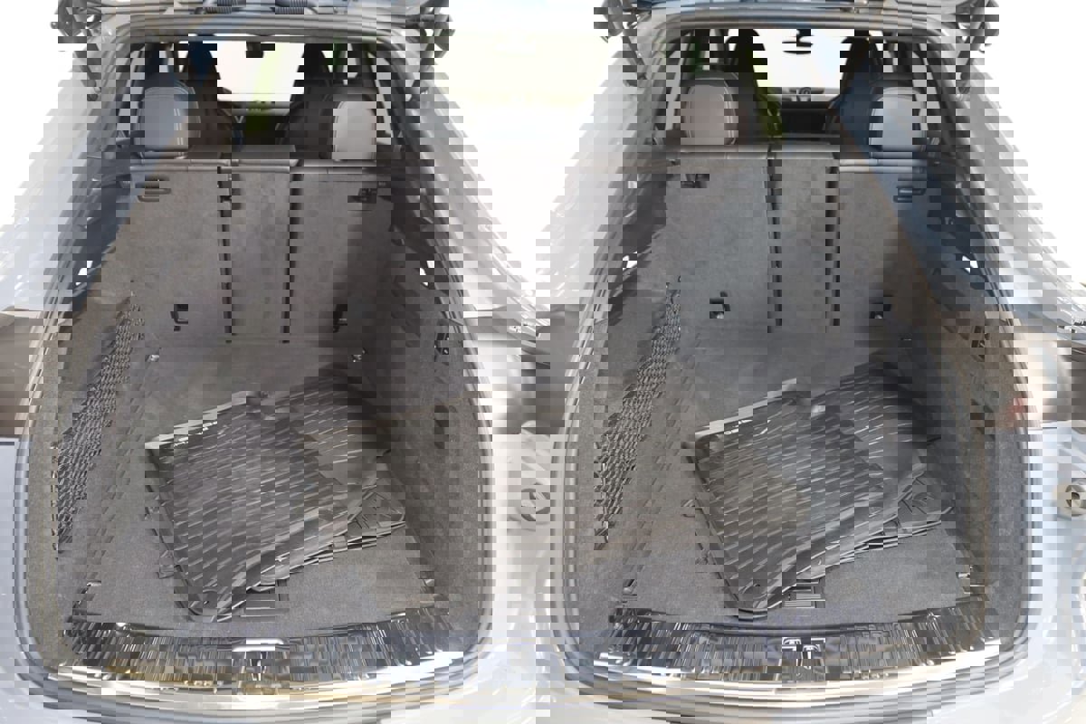 Used 2024 Porsche Cayenne Turbo GT image 70