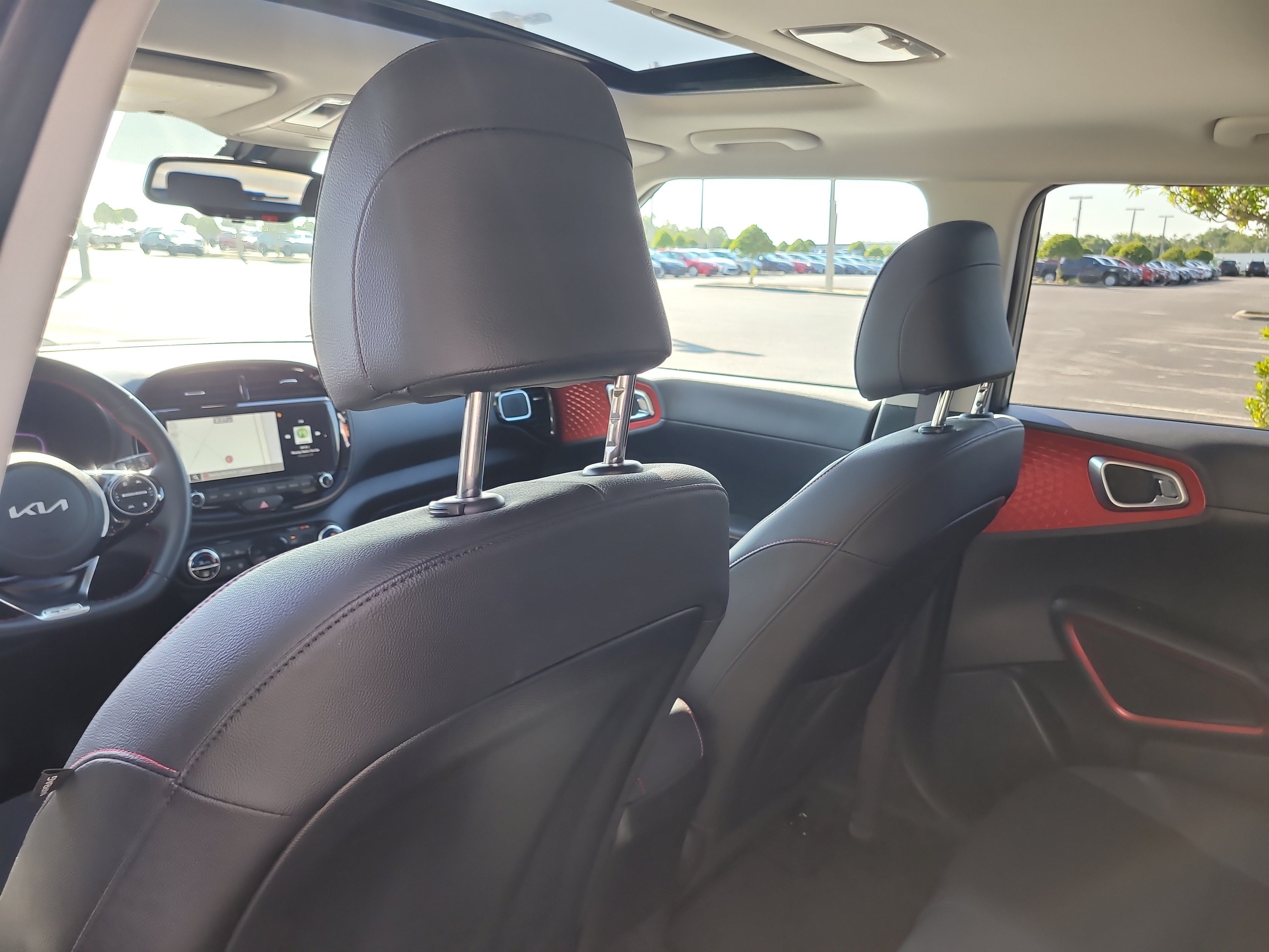 Used 2023 Kia Soul GT-Line w/ GT-Line Technology Package FWD image 13
