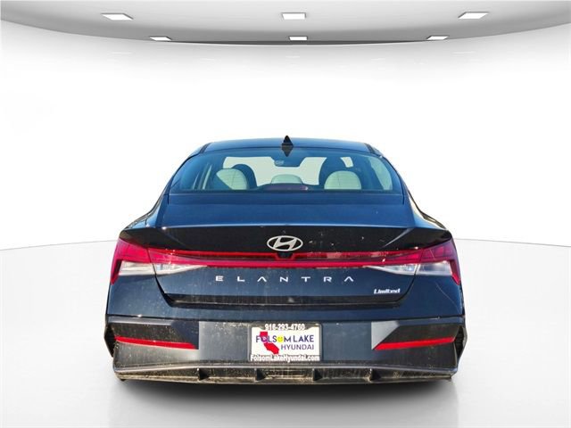 New 2025 Hyundai Elantra Limited FWD image 8