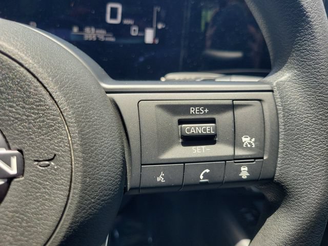 Certified 2025 Nissan Kicks S FWD image 22