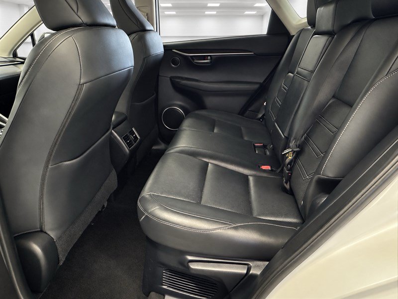 Used 2015 Lexus NX 200t AWD w/ Luxury Package image 22