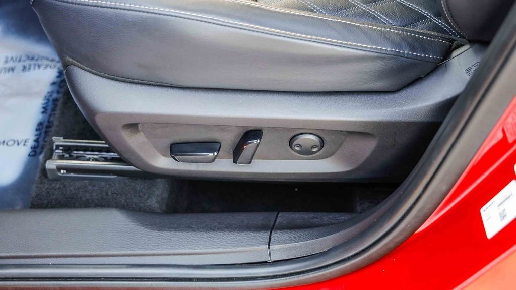 Used 2024 Mitsubishi Outlander SEL image 26