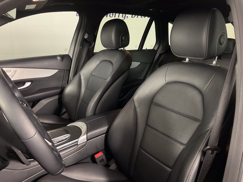 Used 2022 Mercedes-Benz GLC 300 image 14