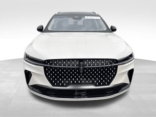 Certified 2024 Lincoln Nautilus Reserve w/ Equipment Group 202A image 12