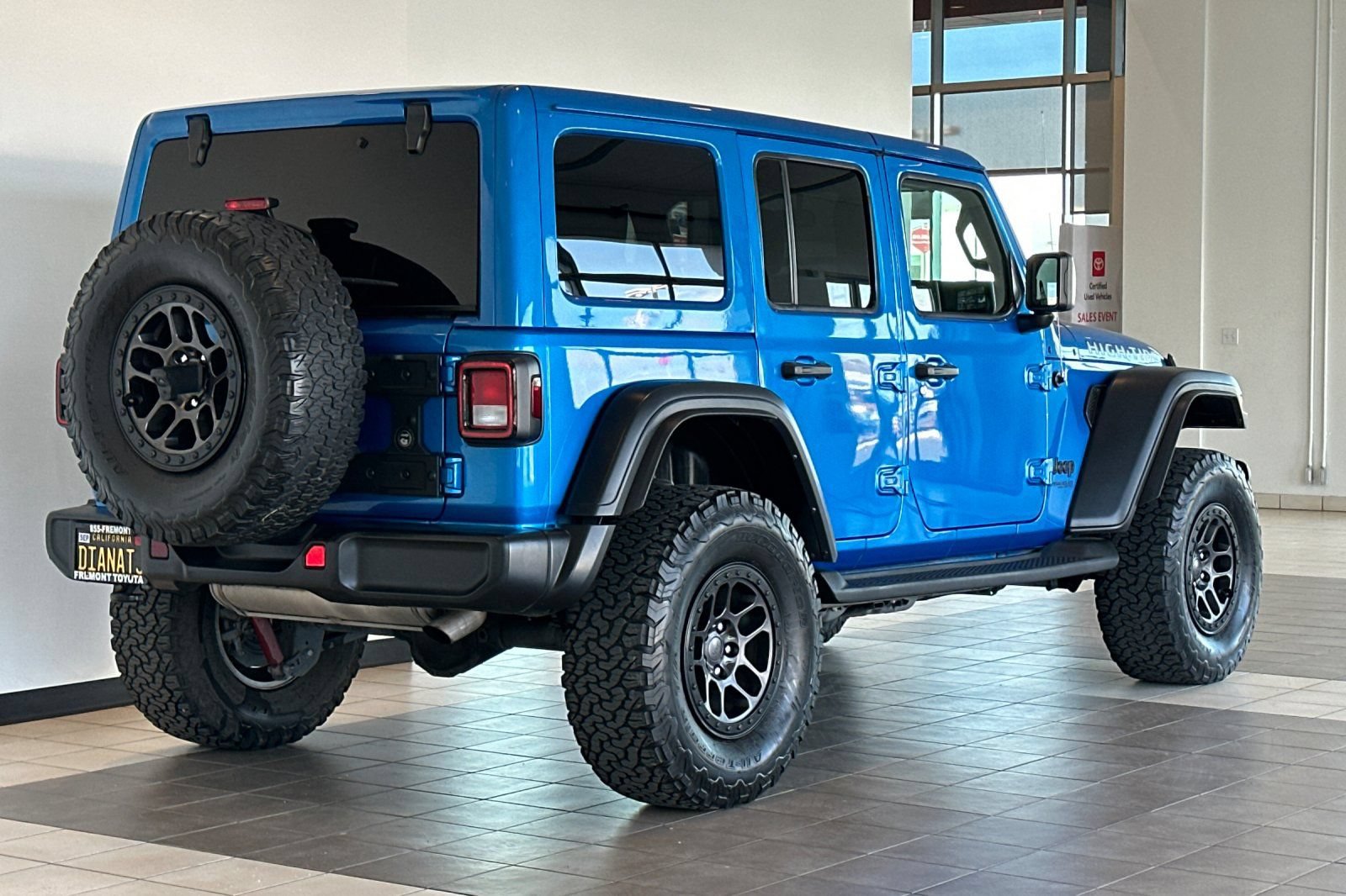 Used 2022 Jeep Wrangler Unlimited Sport AWD/4WD image 4