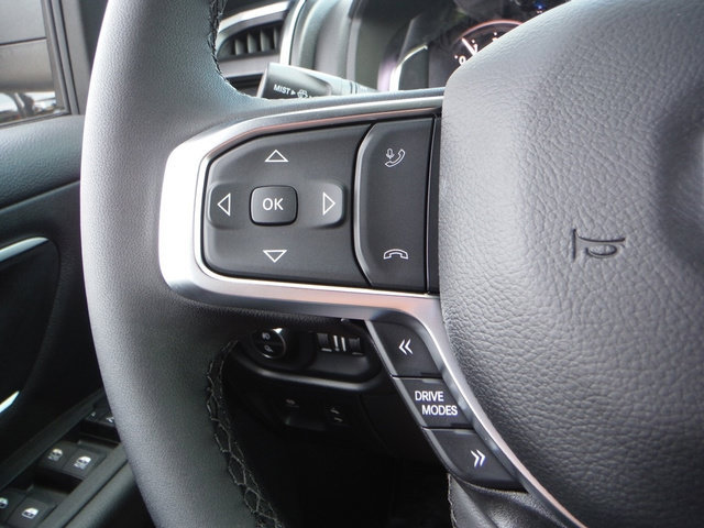 New 2026 RAM 1500 4x4 Crew Cab image 50