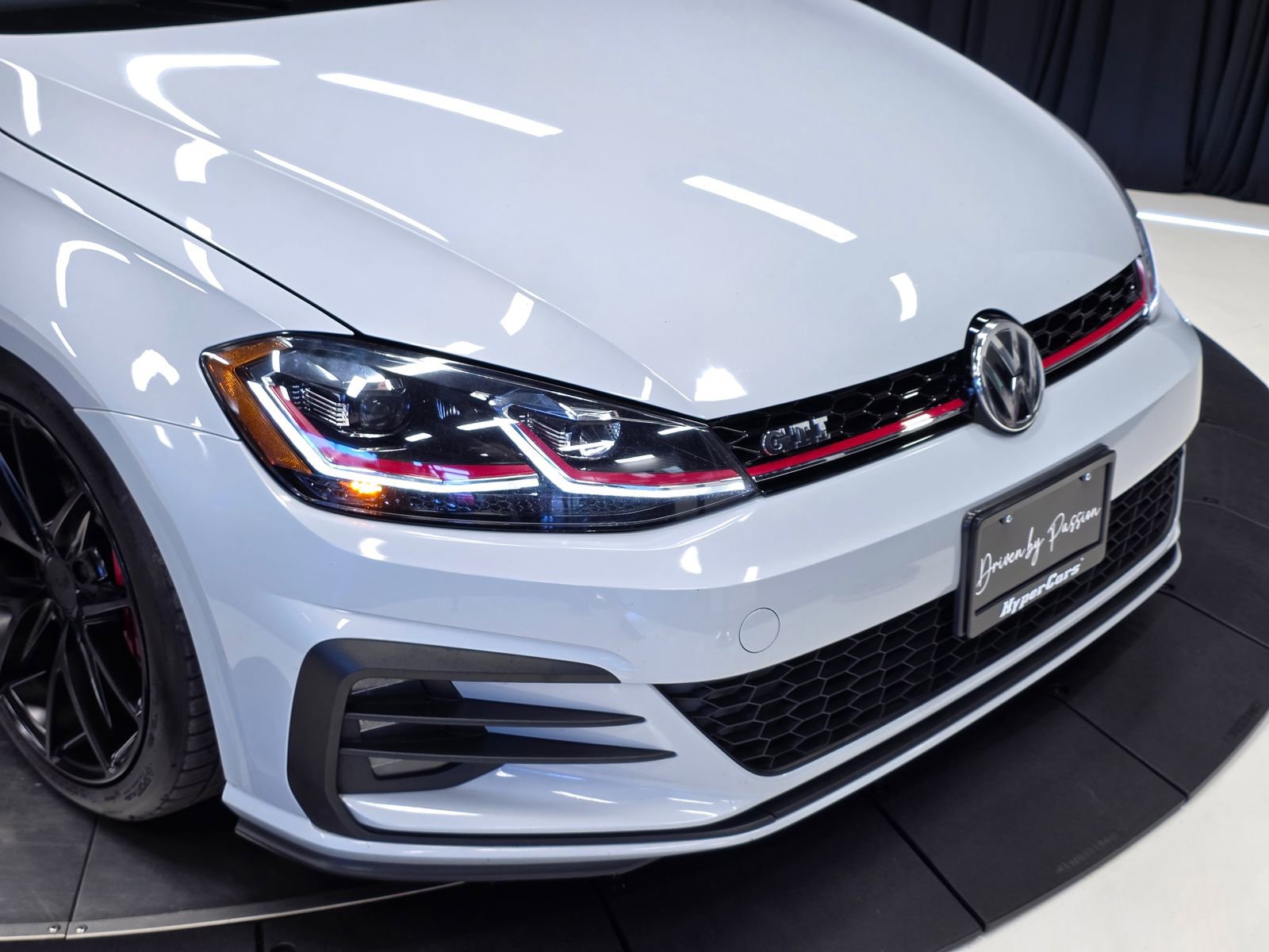 Used 2018 Volkswagen GTI SE w/ SE Leather Package FWD image 45