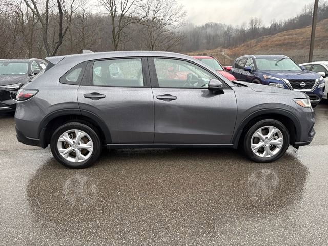 Used 2023 Honda HR-V LX image 6