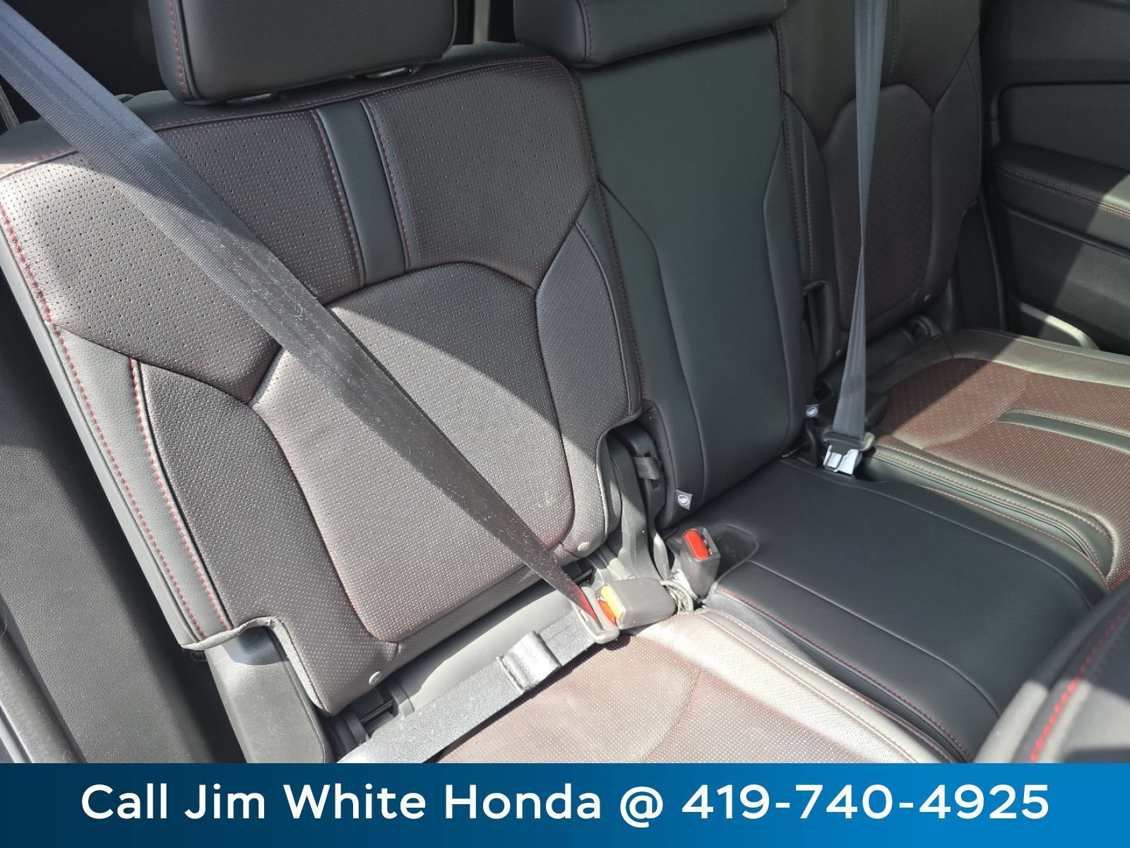 Certified 2025 Honda Pilot Black Edition image 27