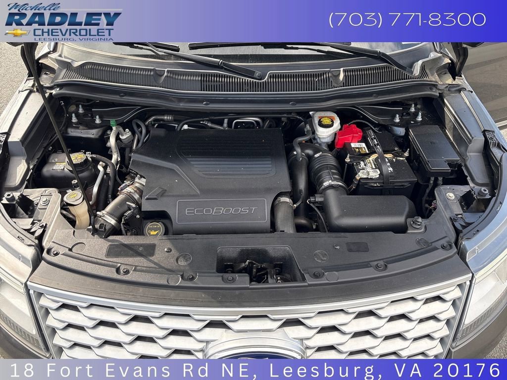 Used 2018 Ford Explorer Platinum AWD/4WD image 10