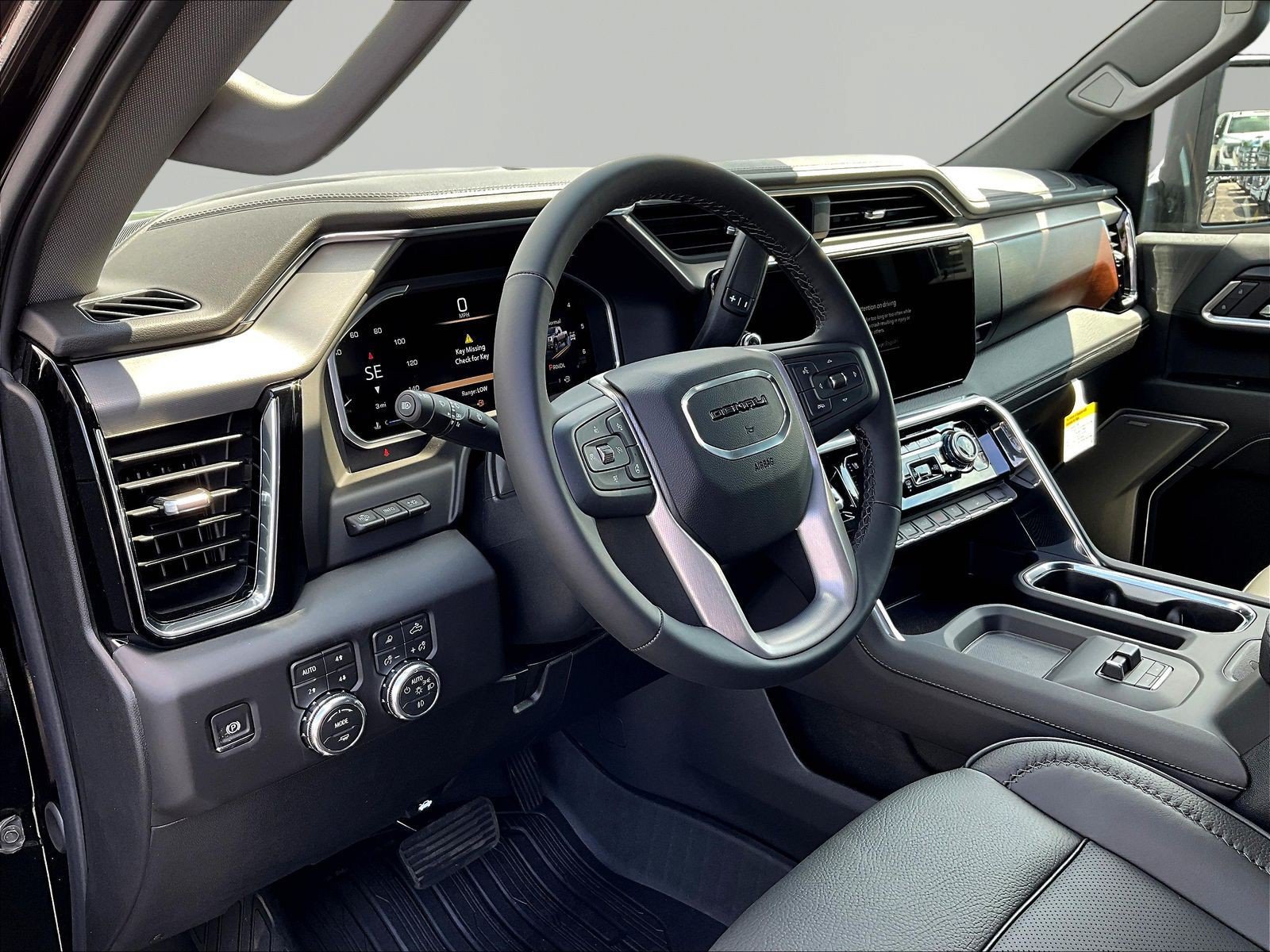 New 2026 GMC Sierra 2500 Denali w/ Denali Reserve Package AWD/4WD image 16