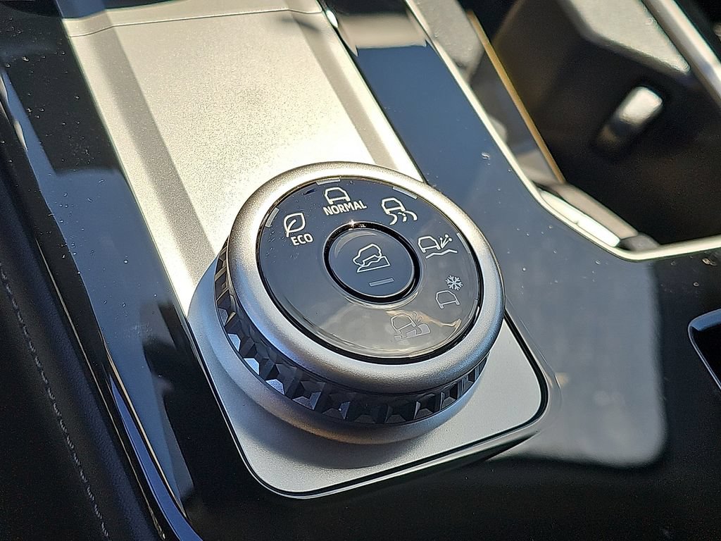 New 2026 Mitsubishi Outlander ES AWD/4WD image 15