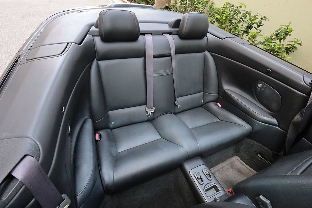 Used 2004 Volvo C70 HT FWD image 29