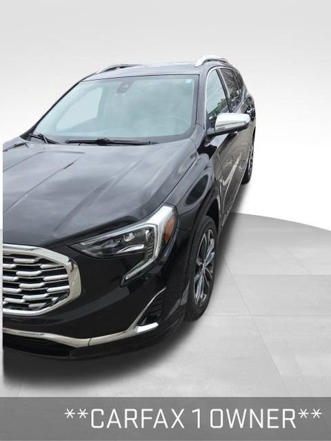 Used 2019 GMC Terrain Denali w/ Advanced Safety Package image 2