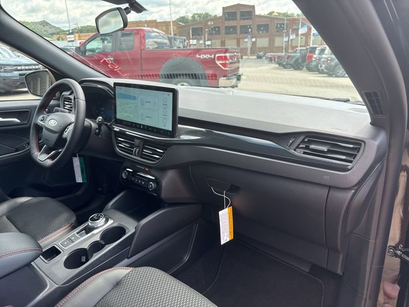 New 2025 Ford Escape ST-Line Elite w/ Tech Pack #2 image 17