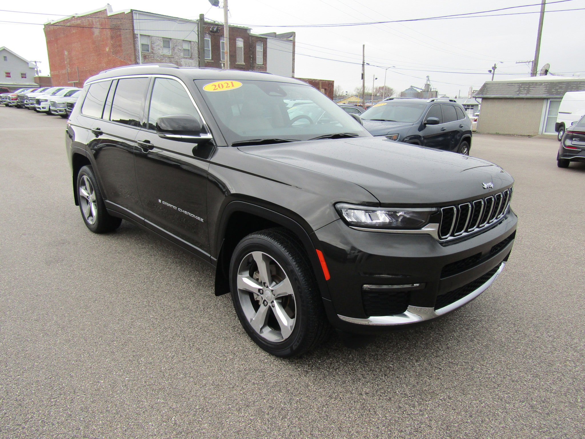 Used 2021 Jeep Grand Cherokee L Limited w/ Trailer Tow Group (B) video 1