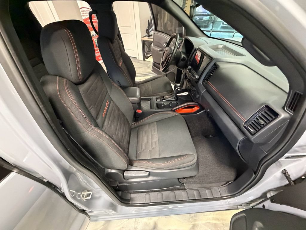 Used 2022 Nissan Frontier PRO-4X w/ Off-Road Protection Package AWD/4WD image 41