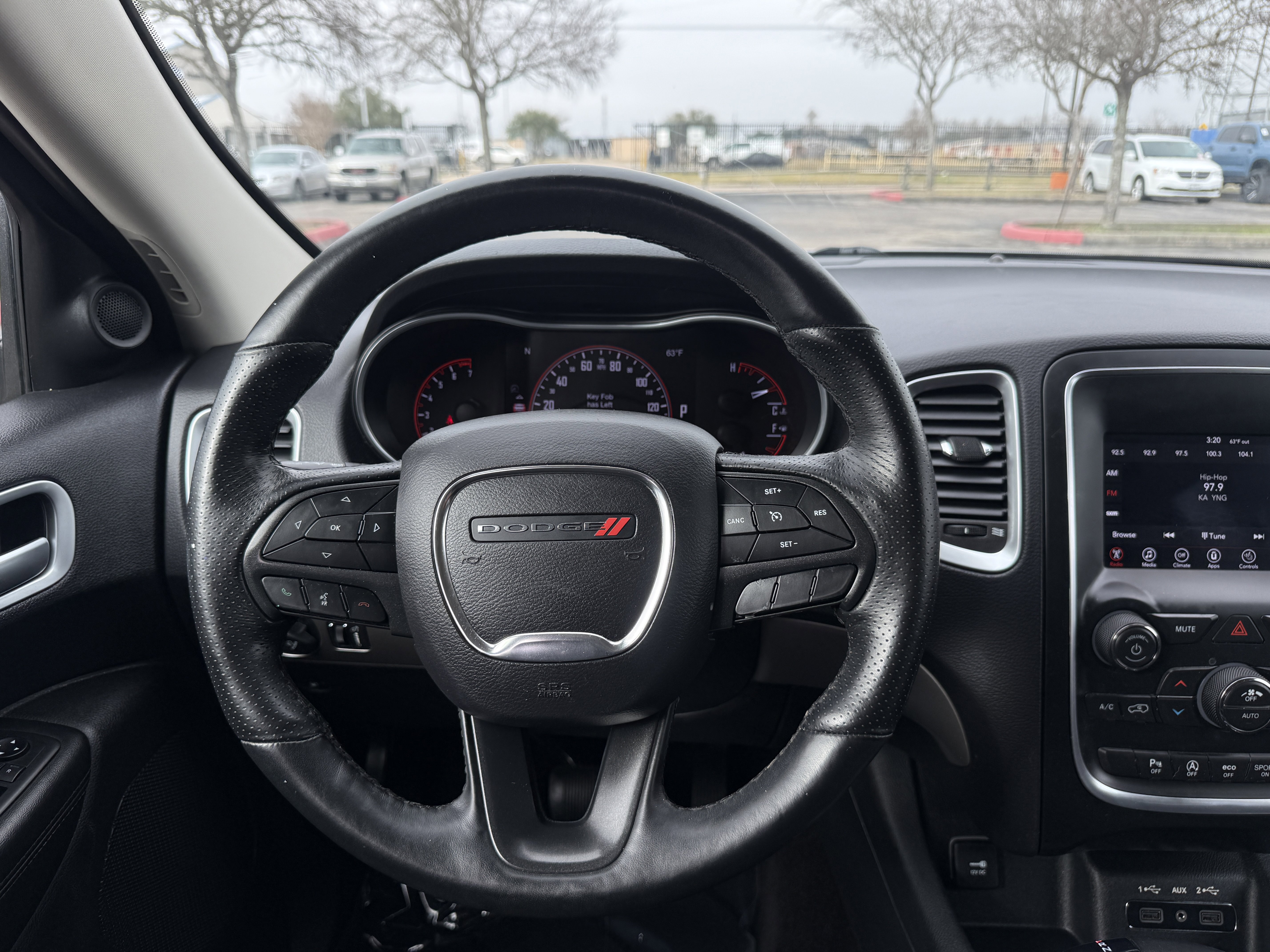 Used 2019 Dodge Durango SXT image 16
