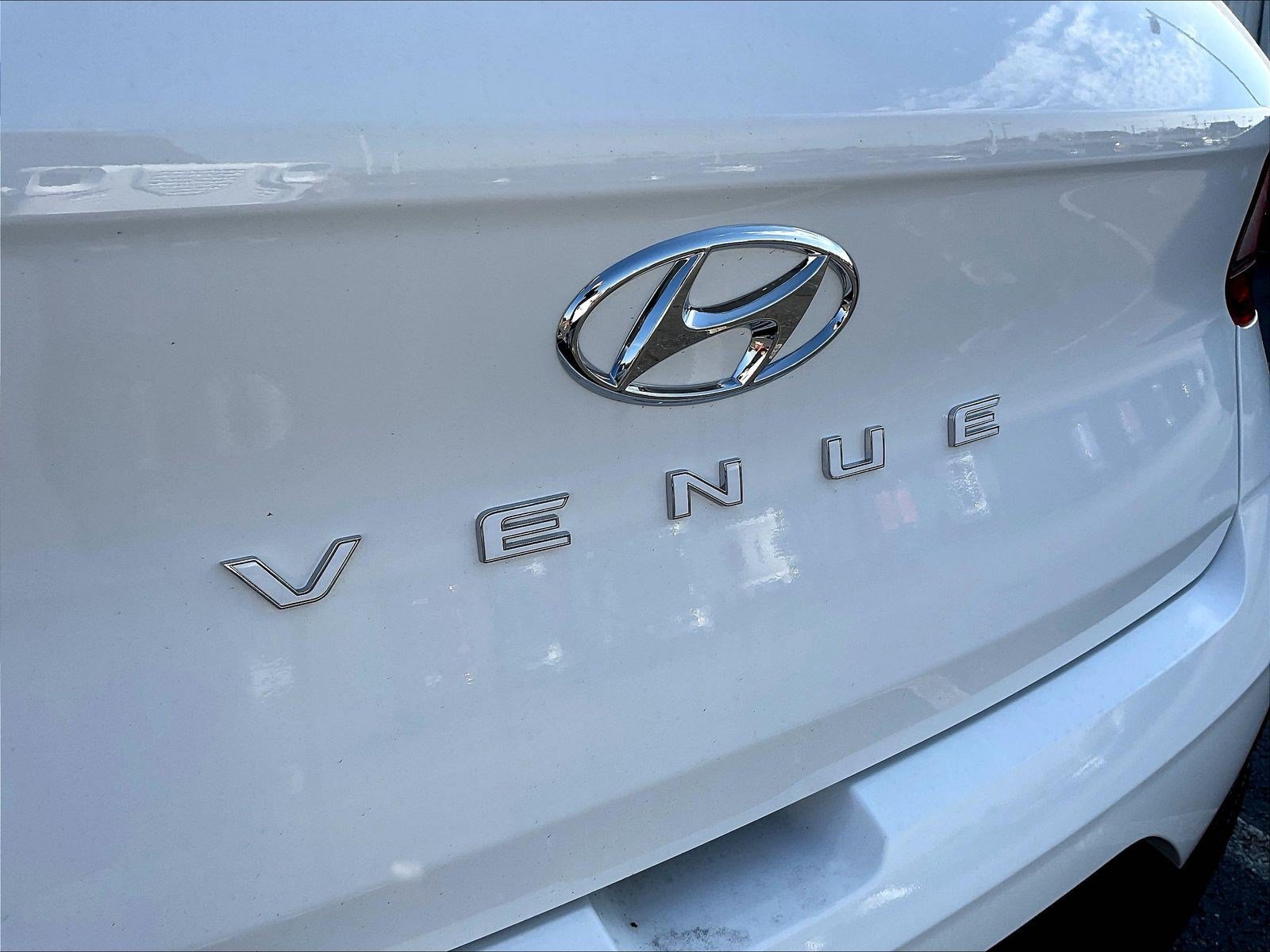 New 2026 Hyundai Venue SE FWD image 14
