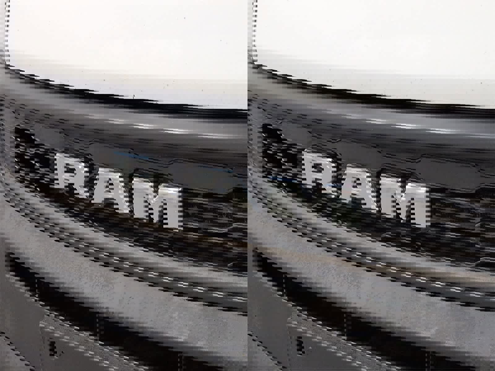 Used 2020 RAM ProMaster City Tradesman image 12