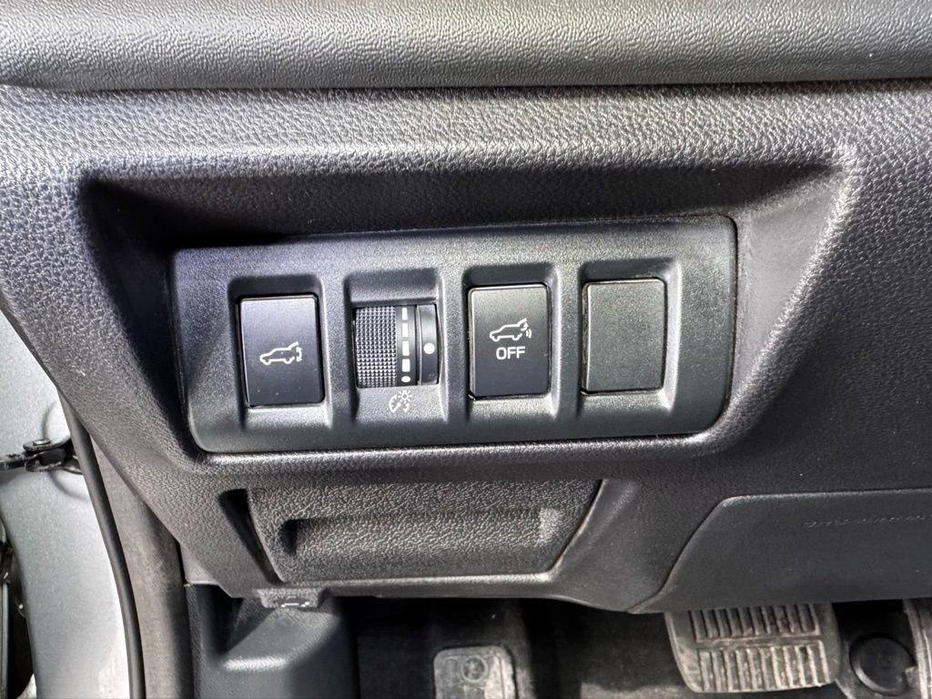 Used 2024 Subaru Outback Limited image 24