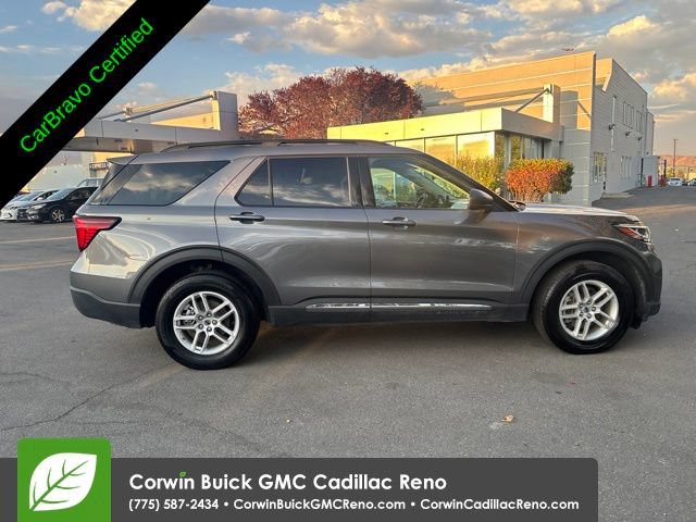 Used 2025 Ford Explorer Active AWD/4WD image 6