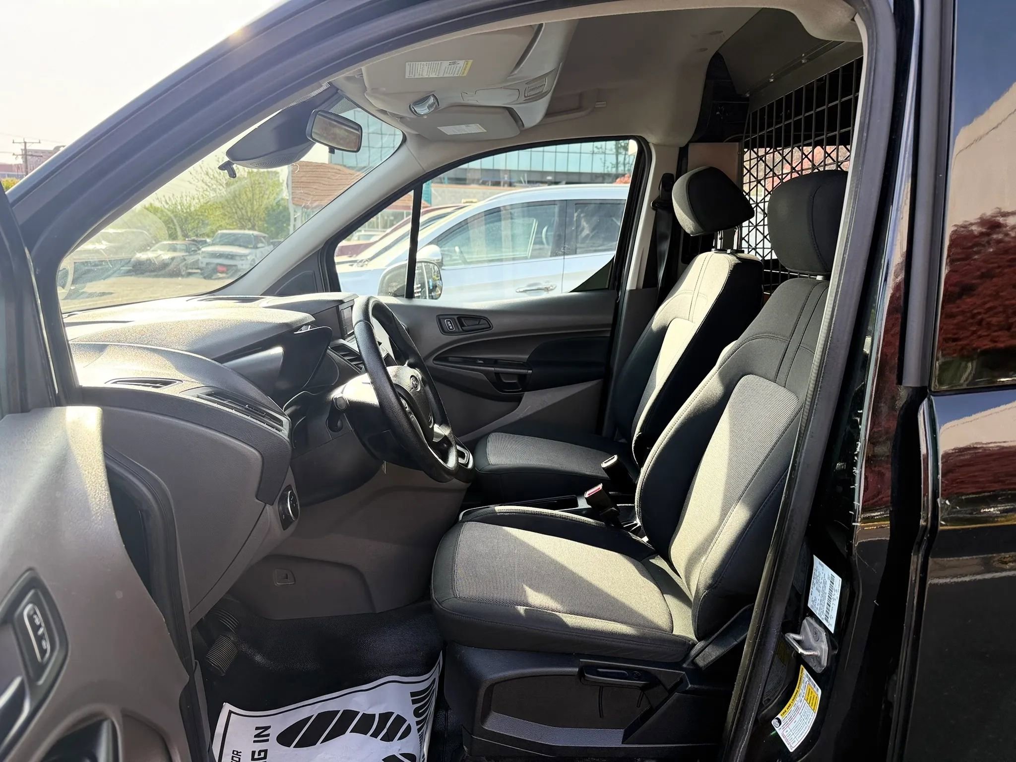 Used 2019 Ford Transit Connect XL FWD image 10