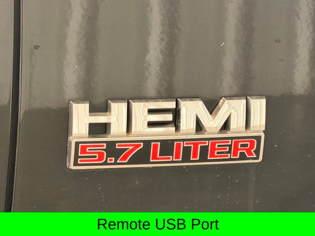 Used 2017 RAM 1500 Sport image 3