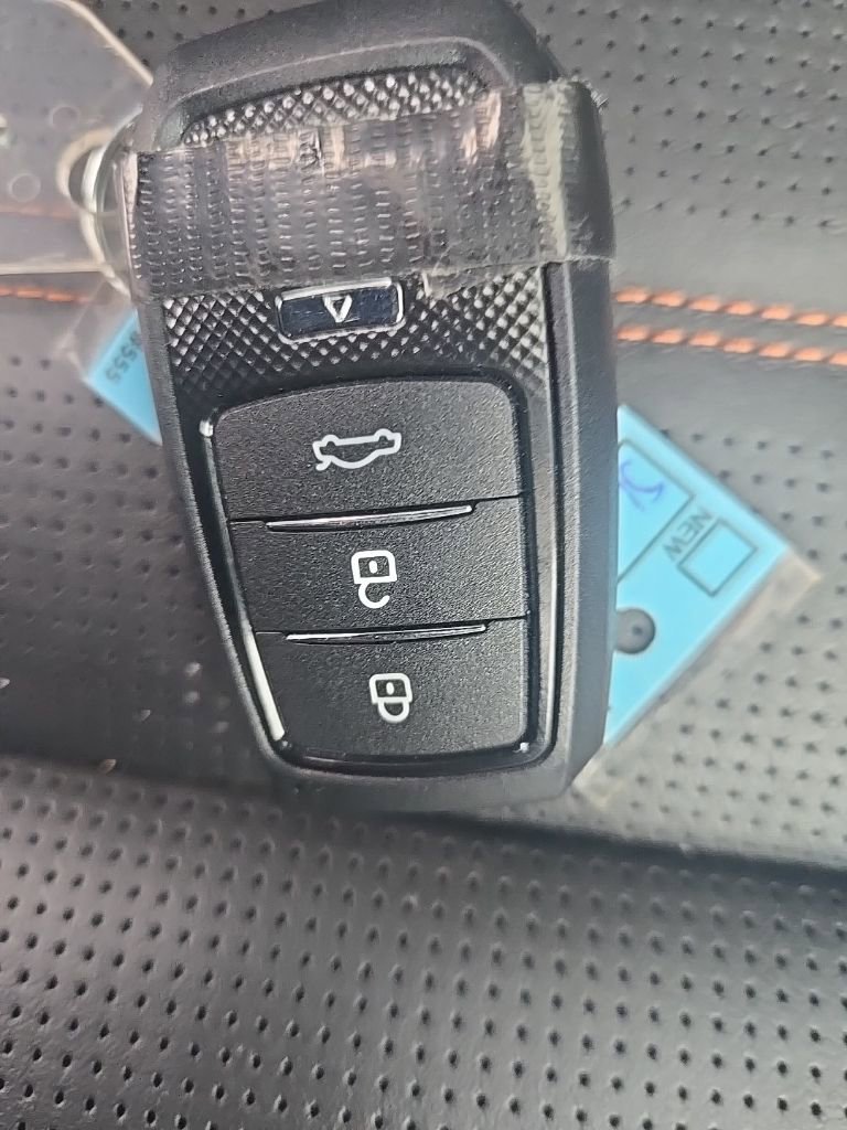 Used 2025 Honda CR-V Sport-L image 32