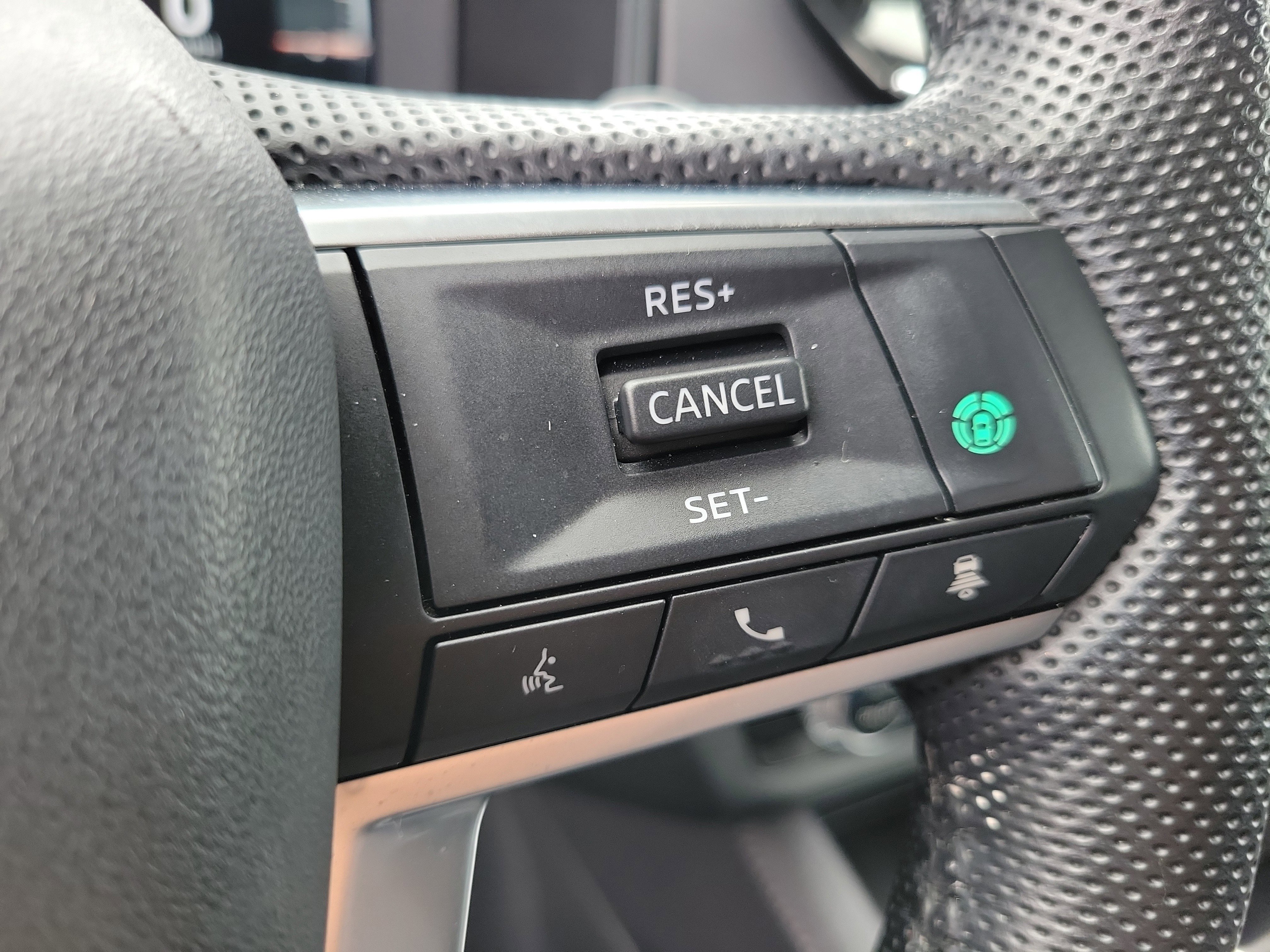 Used 2023 Mitsubishi Outlander SEL image 26