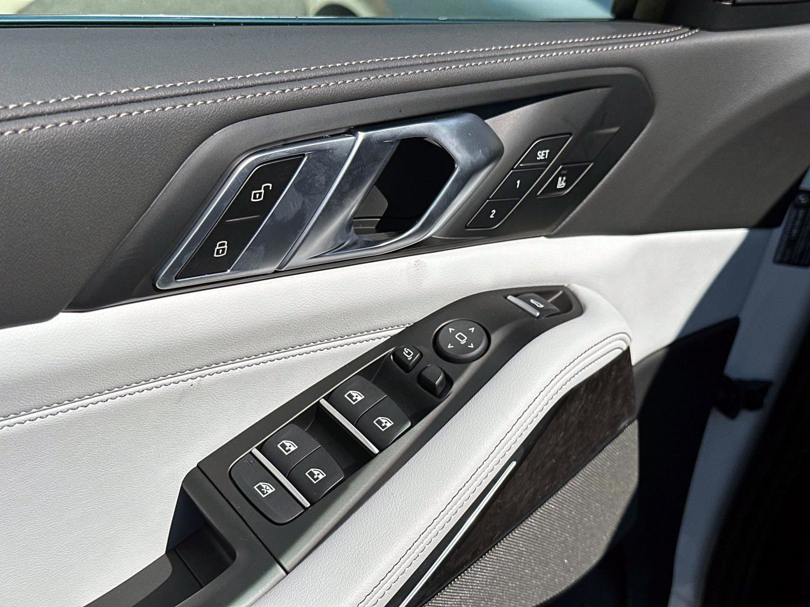 New 2026 BMW X5 xDrive50e w/ Climate Comfort Package image 18