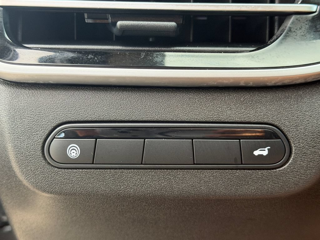 Used 2026 INFINITI QX60 Pure w/ Cargo Package FWD image 21
