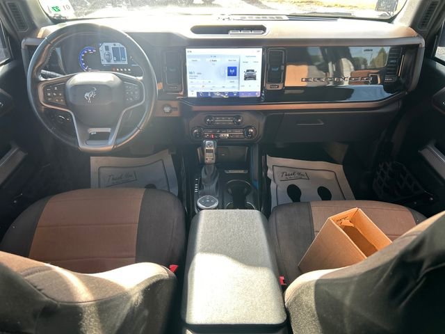 Used 2022 Ford Bronco Outer Banks AWD/4WD image 12