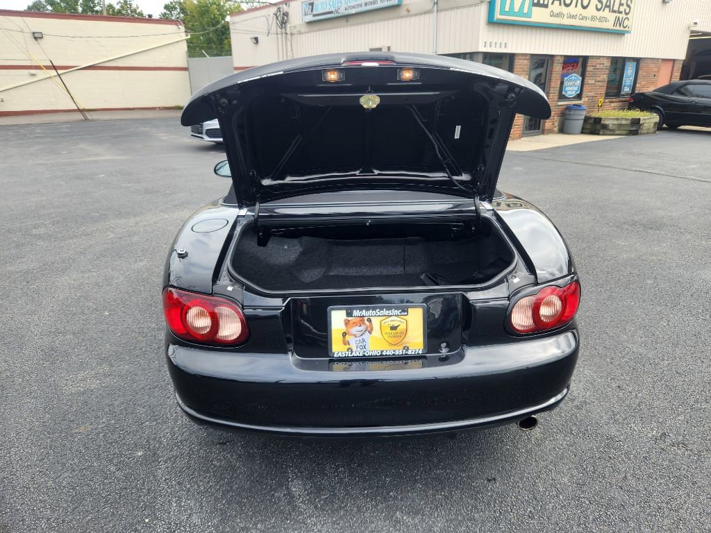 Used 2005 MAZDA MX-5 Miata MAZDASPEED image 32