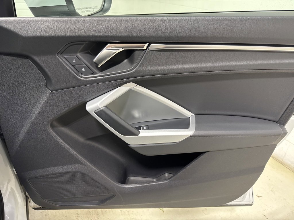 Used 2022 Audi Q3 2.0T Premium image 33