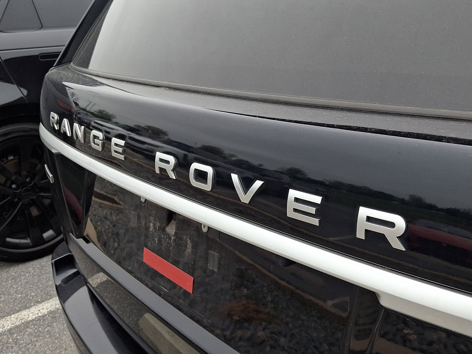 Used 2016 Land Rover Range Rover Supercharged AWD/4WD image 6