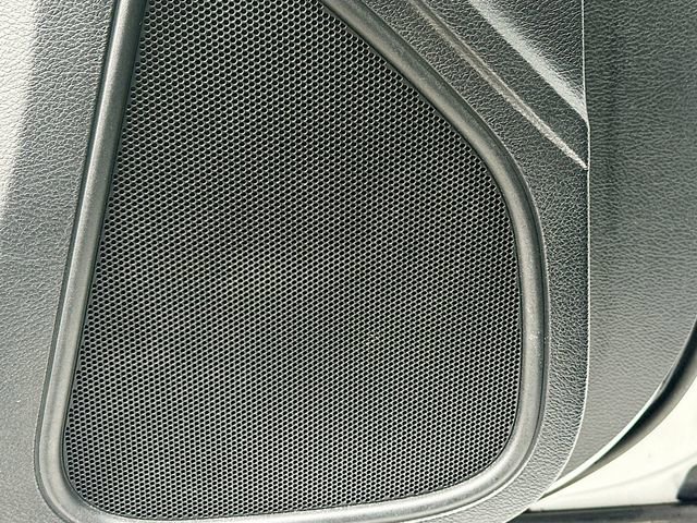 Used 2018 Chrysler 300 Limited w/ Safetytec Plus Group image 20