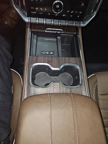 New 2026 GMC Acadia Denali Ultimate w/ LPO, All-Weather Package image 16