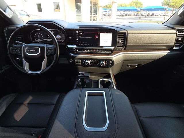Used 2022 GMC Sierra 1500 SLT image 12